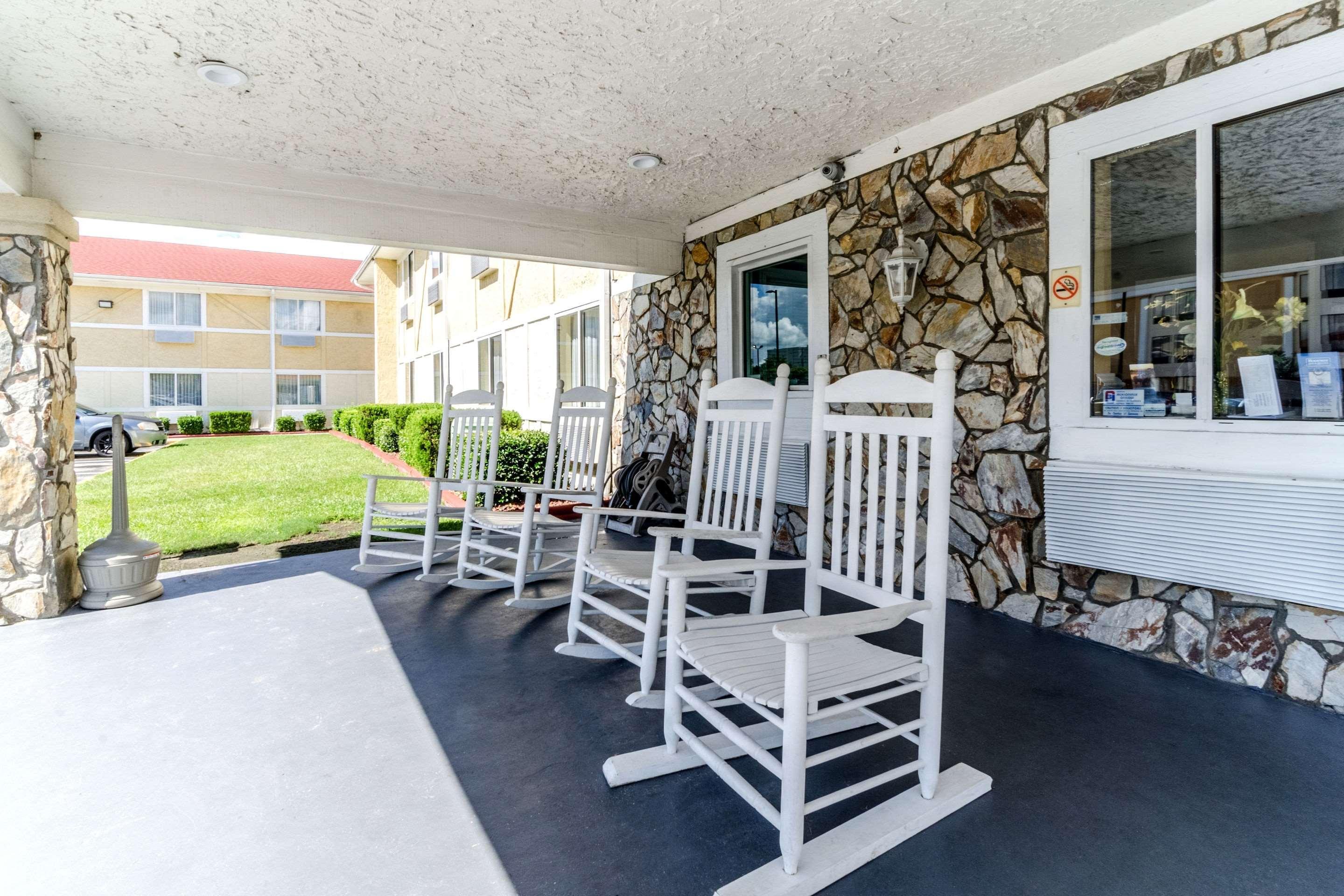 Rodeway Inn & Suites Jacksonville Near Camp Lejeune Εξωτερικό φωτογραφία